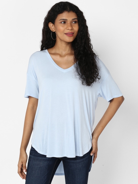 

AMERICAN EAGLE OUTFITTERS Women Blue Striped V-Neck T-shirt