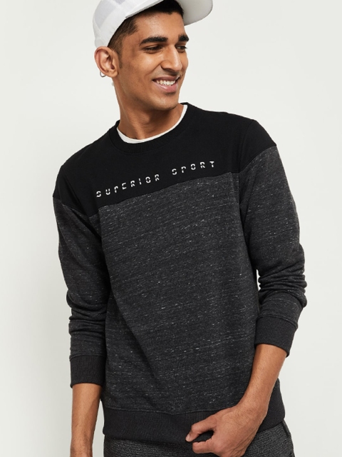 

max Men Grey Solid Sweatshirt