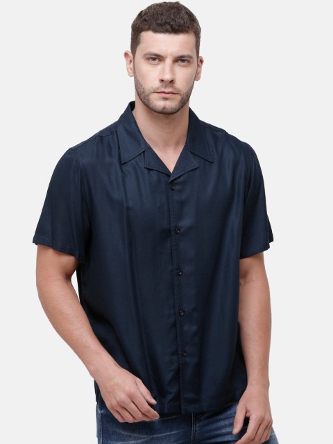 

STROP Men Navy Blue Regular Fit Solid Casual Shirt