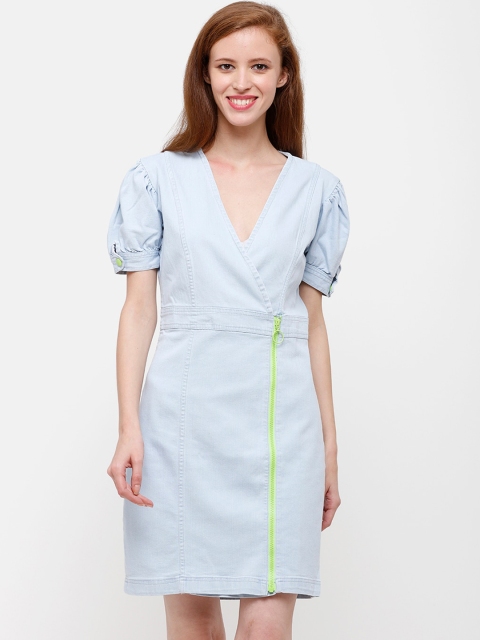 

STROP Women Blue Solid Wrap Dress