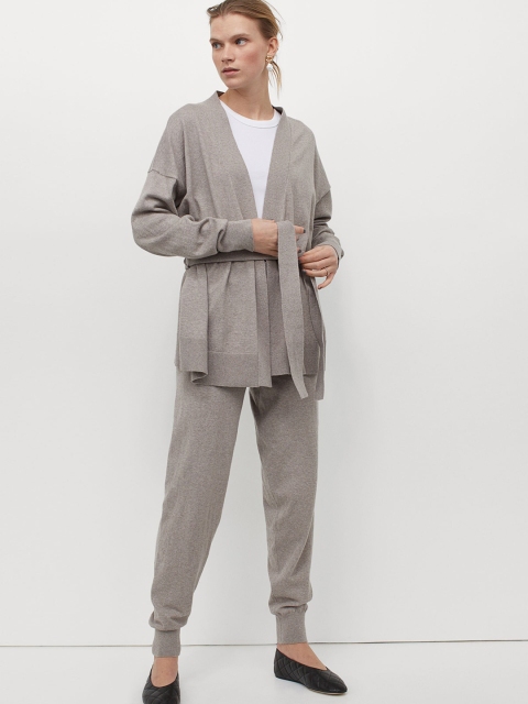 

H&M Women Beige Solid Cashmere Blend Joggers