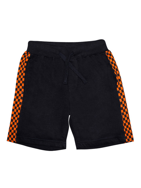 

KiddoPanti Boys Black Solid Regular Fit Regular Shorts