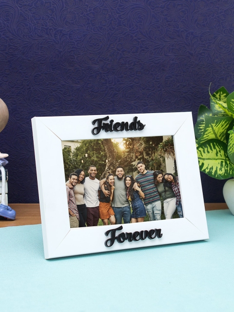 

WISHTANK White Solid Personalized Friends Forever Table Photo Frame