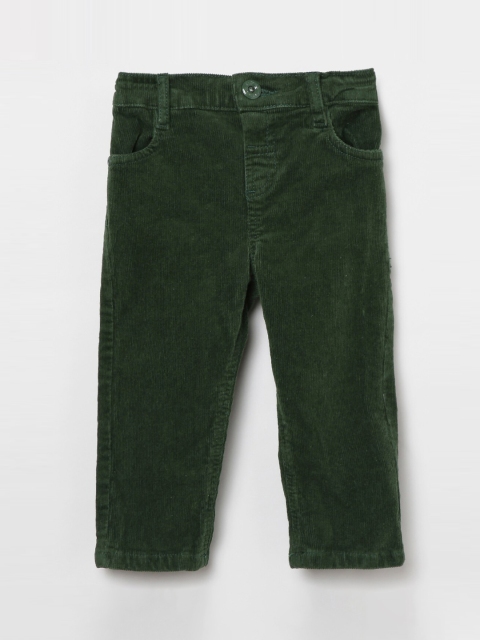 

max Boys Green Regular Fit Solid Regular Trousers