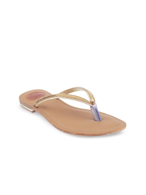 

Catwalk Women Gold-Toned Textured T-Strap Flats