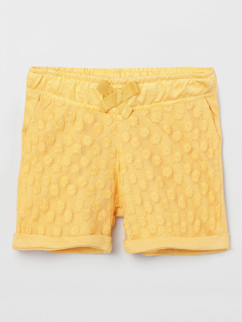 

max Girls Yellow Printed Regular Fit Regular Shorts
