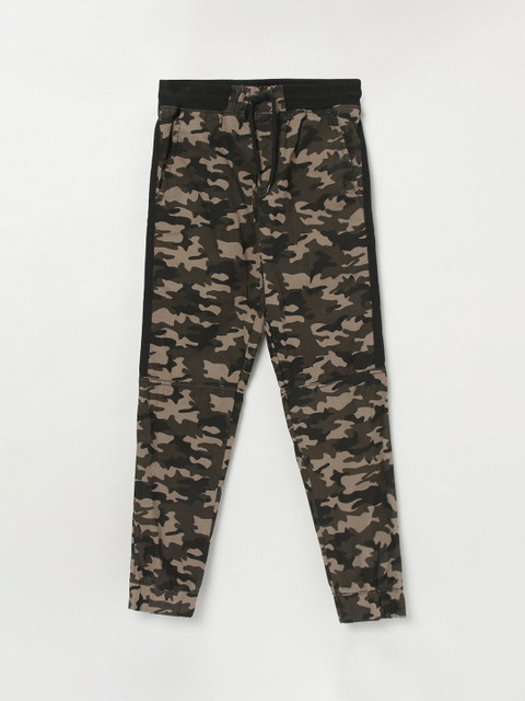 

max Boys Brown & Beige Regular Fit Printed Joggers