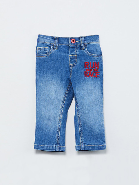 

max Boys Blue Regular Fit Mid-Rise Clean Look Jeans