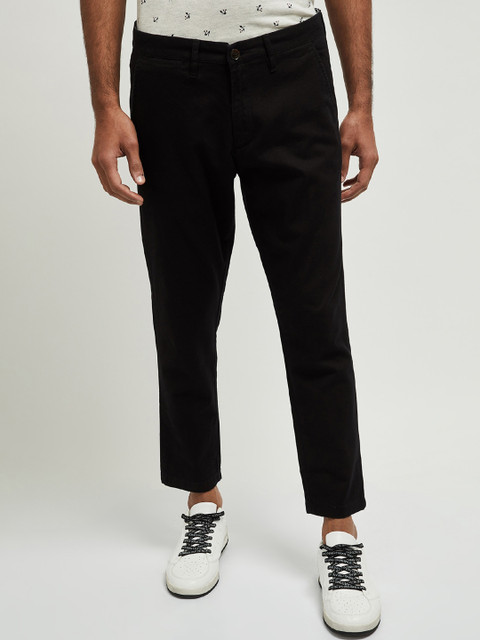 

max Men Black Regular Fit Solid Trousers