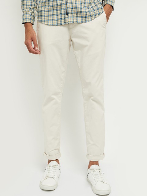 

max Men Beige Skinny Fit Solid Chinos