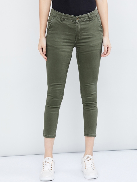 

max Women Green Skinny Fit Solid Regular Trousers