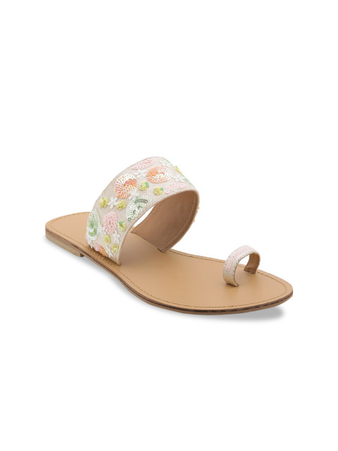 

HUE Women Peach-Coloured Printed One Toe Flats