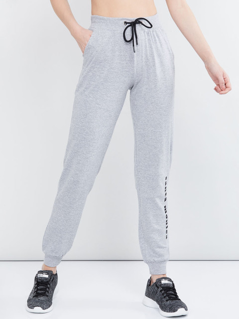 

max Women Grey Solid Joggers