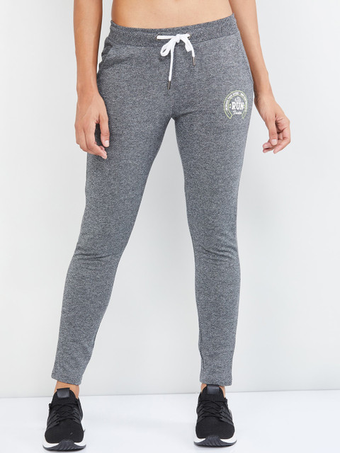 

max Women Grey Solid Joggers