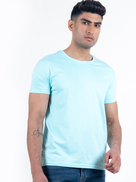 

Tistabene Men Blue Solid Round Neck T-shirt