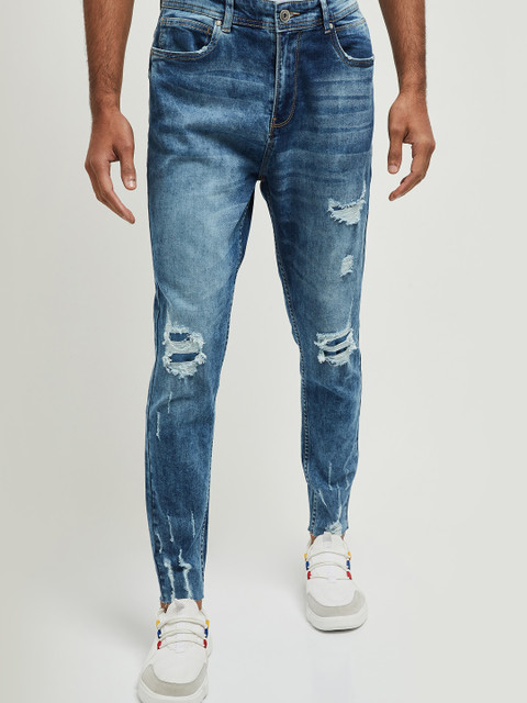 

max Men Blue Regular Fit Mildly Distressed Jeans