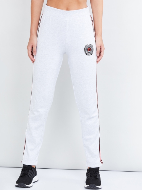 max Women White Solid Track Pants