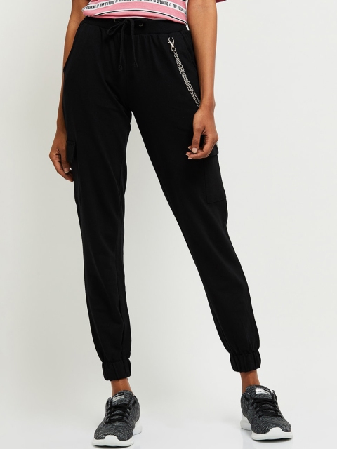 

max Women Black Solid Joggers