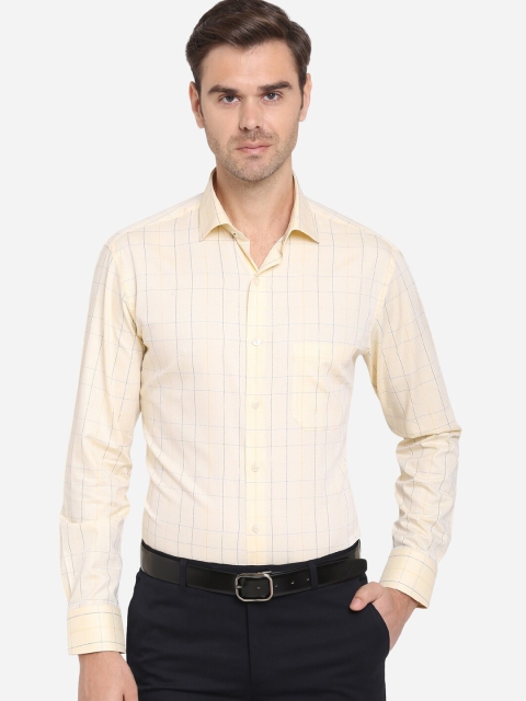 

METAL Men Yellow Slim Fit Checked Formal Shirt