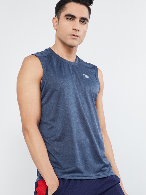 

max Men Navy Blue Solid Round Neck T-shirt