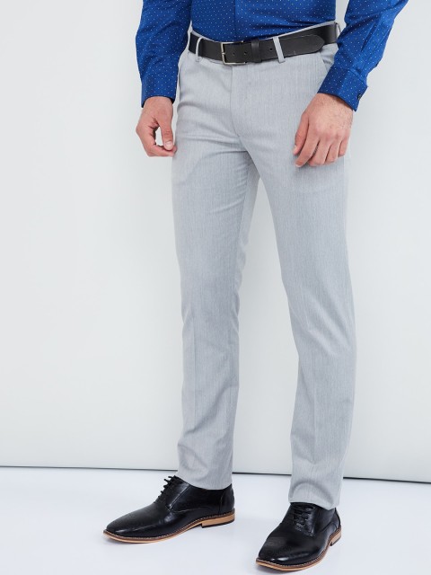 

max Men Grey Slim Fit Solid Regular Trousers
