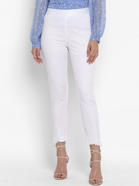 

NIZA Women White Skinny Fit Solid Cigarette Trousers