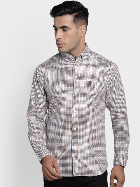 

Red Tape Men Off-White Regular Fit Checked Casual Shirt