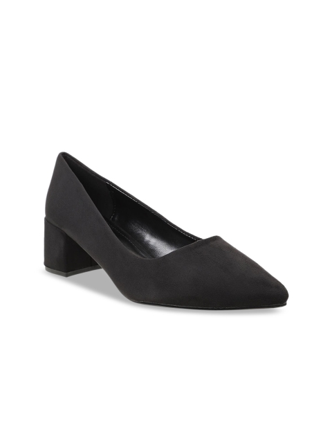 

Flat n Heels Women Black Solid Pumps