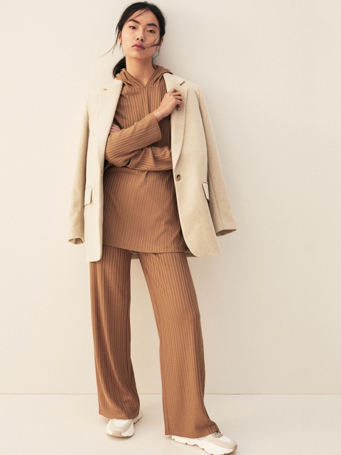 

H&M Women Brown Ribbed trousers