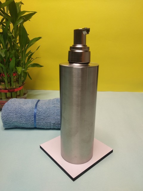 

CRAYTON Silver-Toned Solid Stainless Steel Cylindrical Liquid Soap Dispenser
