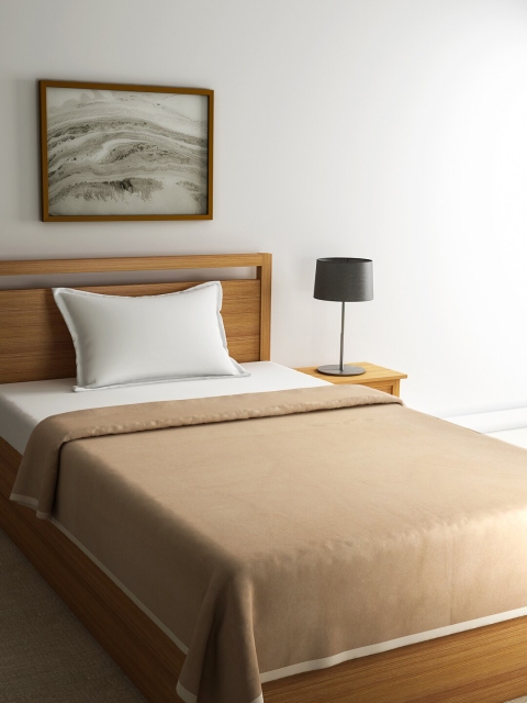 

Raymond Home Beige Solid 638 GSM Woolen Heavy-Winter Double Queen Blanket