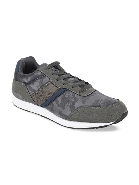 

Power Men Grey Printed Jogging Shoes