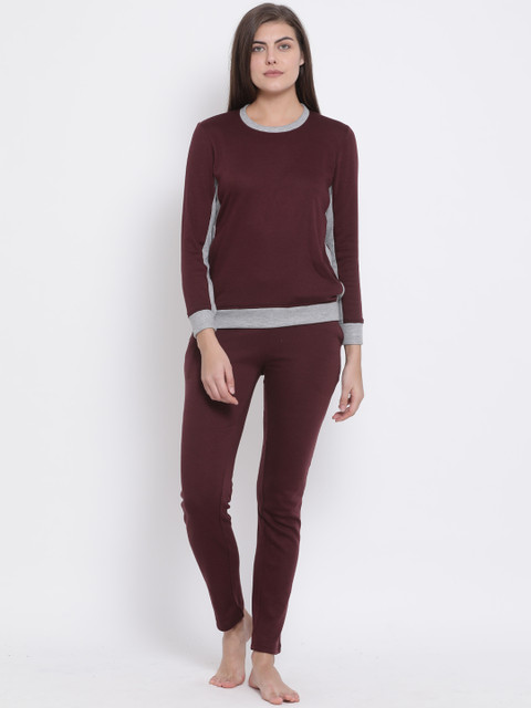 

Kanvin Women Brown Solid Fleece Winter Night Suit