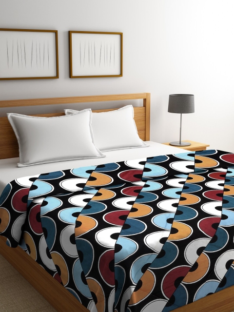 

KLOTTHE Black & Blue Geometric Printed 553 GSM Mild Winter Double Bed Quilt