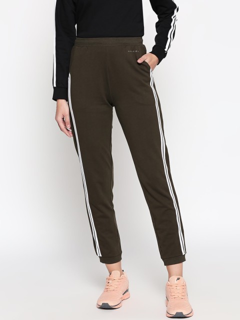 

Ajile by Pantaloons Women Olive Green Regular Fit Solid Regular Trousers