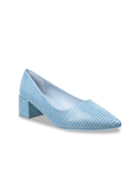 

Flat n Heels Women Blue Striped Pumps