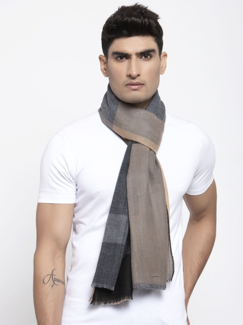 

Calvadoss Men Brown Colourblocked Woollen Sustainable Muffler