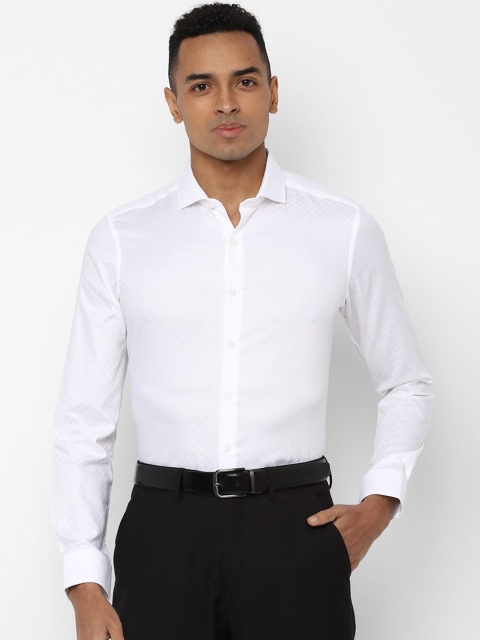 

SIMON CARTER LONDON Men White Slim Fit Self Design Casual Shirt