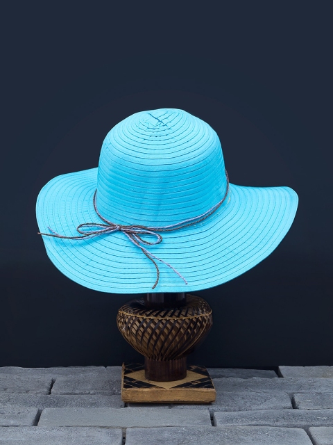 

Golden Peacock Women Blue Woven-Design Straw Sun Hat