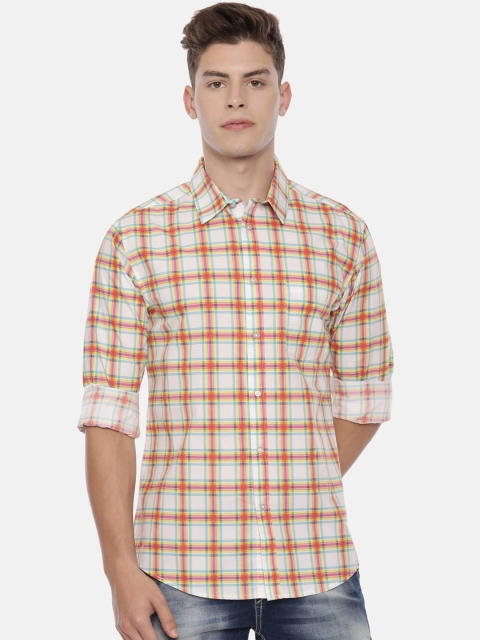 

QUANCIOUS Men Orange Regular Fit Checked Casual Shirt