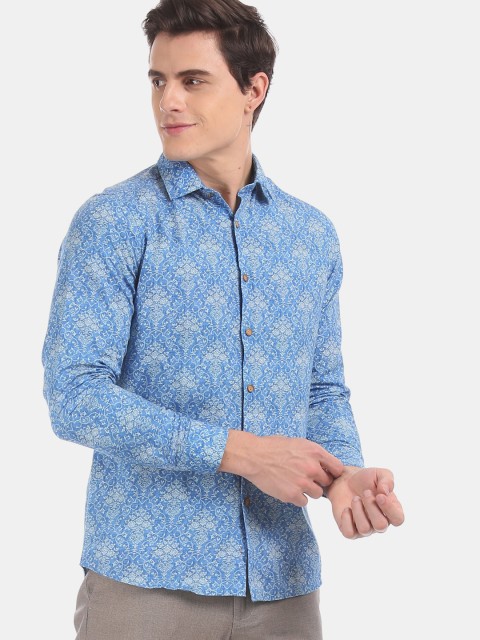 

True Blue Men Blue Slim Fit Printed Casual Shirt