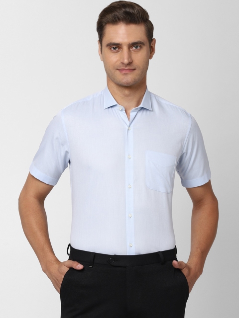 

Peter England Men Blue Regular Fit Solid Casual Shirt