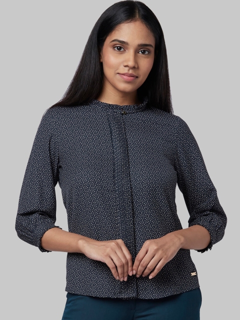 

Park Avenue Woman Blue Printed Top