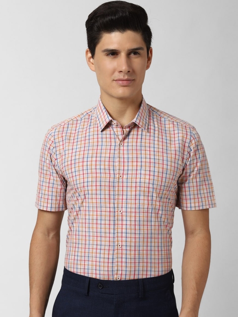 

Peter England Men Red & Blue Regular Fit Checked Casual Shirt