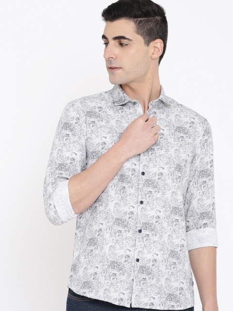 

True Blue Men White Regular Fit Printed Casual Shirt