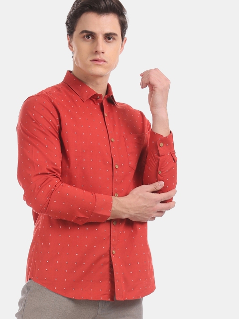True Blue Men Rust Slim Fit Printed Casual Shirt