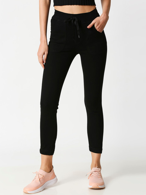 

fungus Women Black Slim Fit Jeans