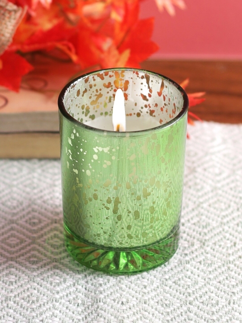

Aapno Rajasthan Green Sweet & Permeating Fancy Glass Candle