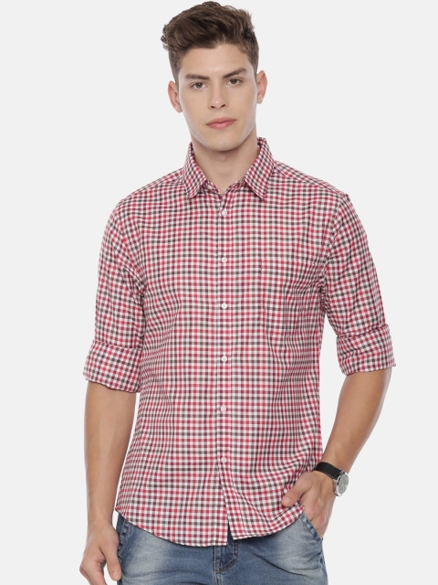 

QUANCIOUS Men Burgundy Regular Fit Checked Casual Shirt