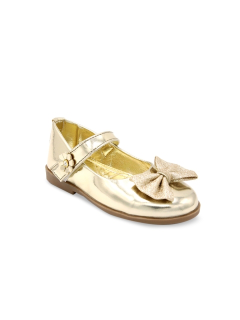

Jazzy Juniors Girls Gold-Toned Slip-On Sneakers